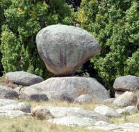 Balancing Rock - Rent Accommodation