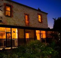 Cocos Hair and Day Spa - Rent Accommodation