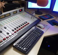 Peak Hill FM Community Radio Station - Rent Accommodation