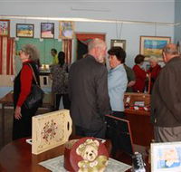 Peak Hill Art Gallery - Rent Accommodation