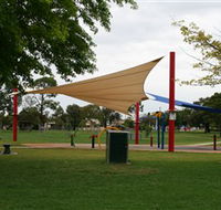 Elston Park Water Park - Rent Accommodation