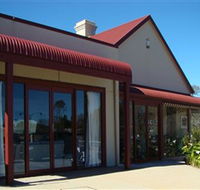 Ben Roberts Cafe and Gallery - Rent Accommodation