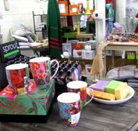 The Famous Tinonee Cafe and Gift Shop - Rent Accommodation