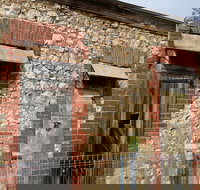 A Walk Back In Time Trail - Kingscote - Rent Accommodation