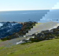 Historical Reeves Point Walk - Rent Accommodation