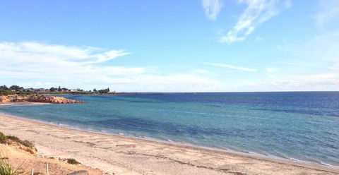 Port Hughes Foreshore, Port Hughes - Rent Accommodation 1