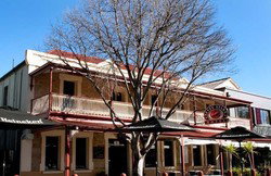 Seven Stars Hotel - Rent Accommodation 0