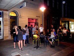 Dragonfly Bar And Dining - Rent Accommodation 3