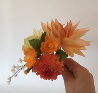 Wafer Paper Flower Class Autumn Flowers - Rent Accommodation