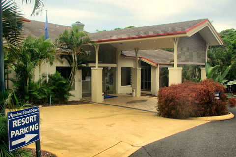 Aqualuna Beach Resort - Rent Accommodation 2