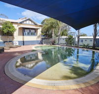 Amaroo Holiday Park - Rent Accommodation