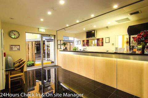 Airport Ascot Motel - Rent Accommodation 1