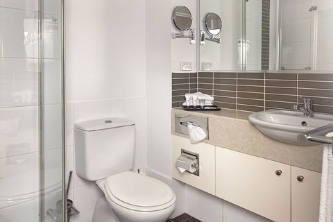 Airport Ascot Motel - Rent Accommodation 2