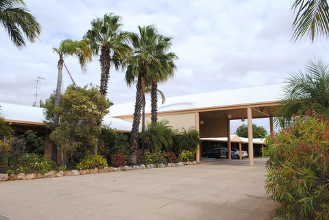 Albert Park Motor Inn - Rent Accommodation 0