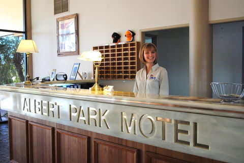 Albert Park Motor Inn - Rent Accommodation 3