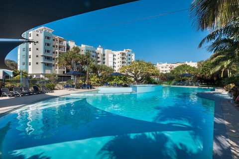 Atlantis Marcoola - Rent Accommodation 5
