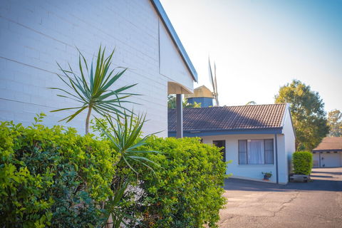 The Big Windmill - Rent Accommodation 3