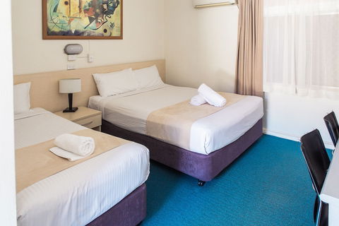 Bentleigh Motor Inn - Rent Accommodation 4