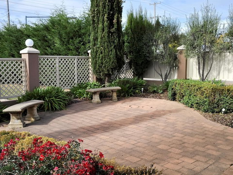 Ibis Styles Orange - Rent Accommodation 1