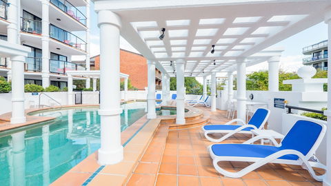 Aegean Apartments - Rent Accommodation 6
