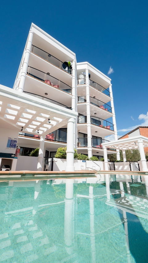 Aegean Apartments - Rent Accommodation 5