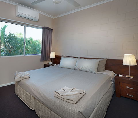 Cable Beachside Villas - Rent Accommodation 3