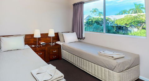 Cable Beachside Villas - Rent Accommodation 4