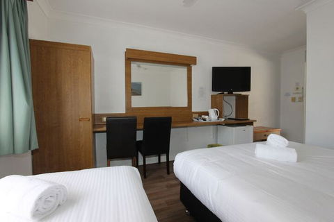 Toreador Motel - Rent Accommodation 6