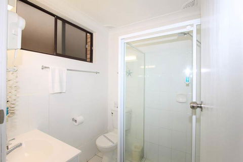 Toreador Motel - Rent Accommodation 7