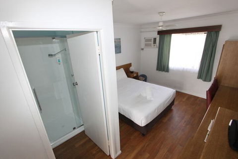 Toreador Motel - Rent Accommodation 5