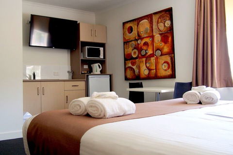 Hotel Gracelands - Rent Accommodation 6