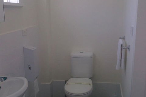 Hotel Gracelands - Rent Accommodation 2