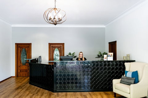 Best Western Plus Ambassador Orange - Rent Accommodation 5