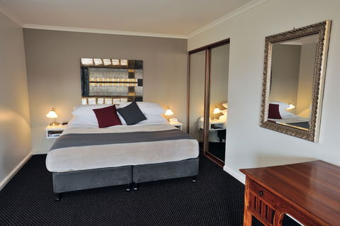 Aspect Tamar Valley Resort - Rent Accommodation 3