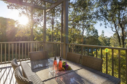 Oaks Cypress Lakes Resort - Rent Accommodation 4