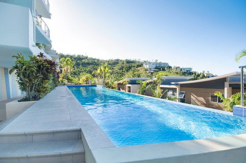 Azure Sea Whitsunday Resort - Rent Accommodation 3