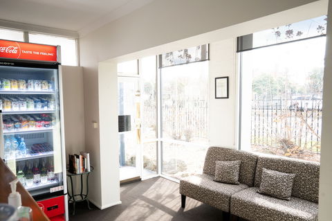 Admiralty Inn - Rent Accommodation 0