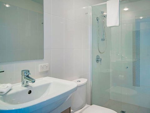Azzura Greens Resort - Rent Accommodation 5