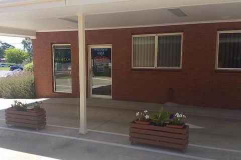 Ararat Southern Cross Motor Inn - Rent Accommodation 1