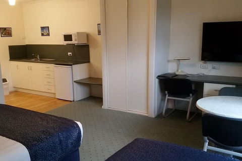 Ararat Southern Cross Motor Inn - Rent Accommodation 2