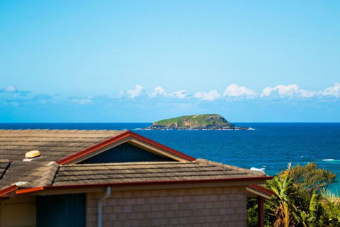Beach Haven Executive Apartments - Rent Accommodation 7