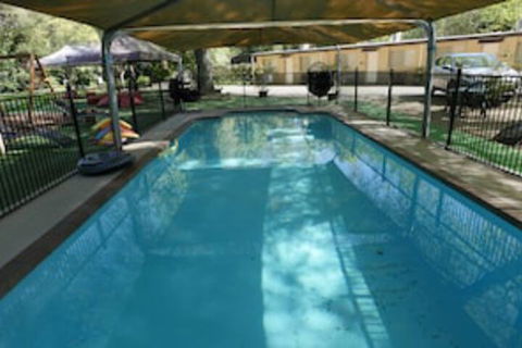 Adina Lodge Holiday Units - Rent Accommodation 0