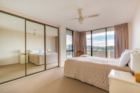 Pacific Towers Beach Resort - Rent Accommodation 5