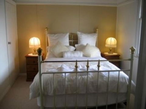Bloomsbury Cottage - Rent Accommodation 6