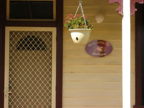 Bloomsbury Cottage - Rent Accommodation 3