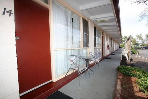 Copper City Motel - Rent Accommodation 2