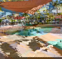 Gateway Lifestyle Jacaranda - Rent Accommodation