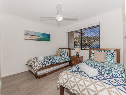 Coolum Waves Pet Friendly Holiday House - Rent Accommodation 2