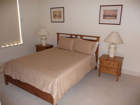 City Escape 3BD In Adelaides East End 5 - Rent Accommodation 5