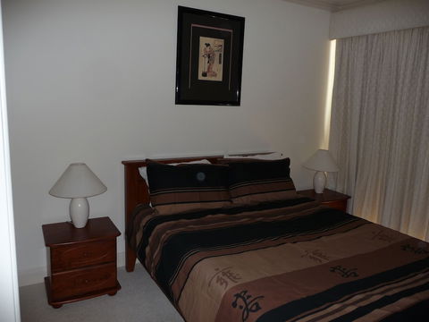 City Escape 3BD In Adelaides East End 5 - Rent Accommodation 1